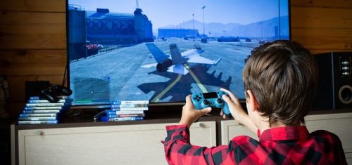 Les enfants jouent à GTA et ça pose un problème